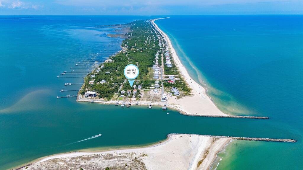 2304 Tally Ho Rd, St. George Island 32328