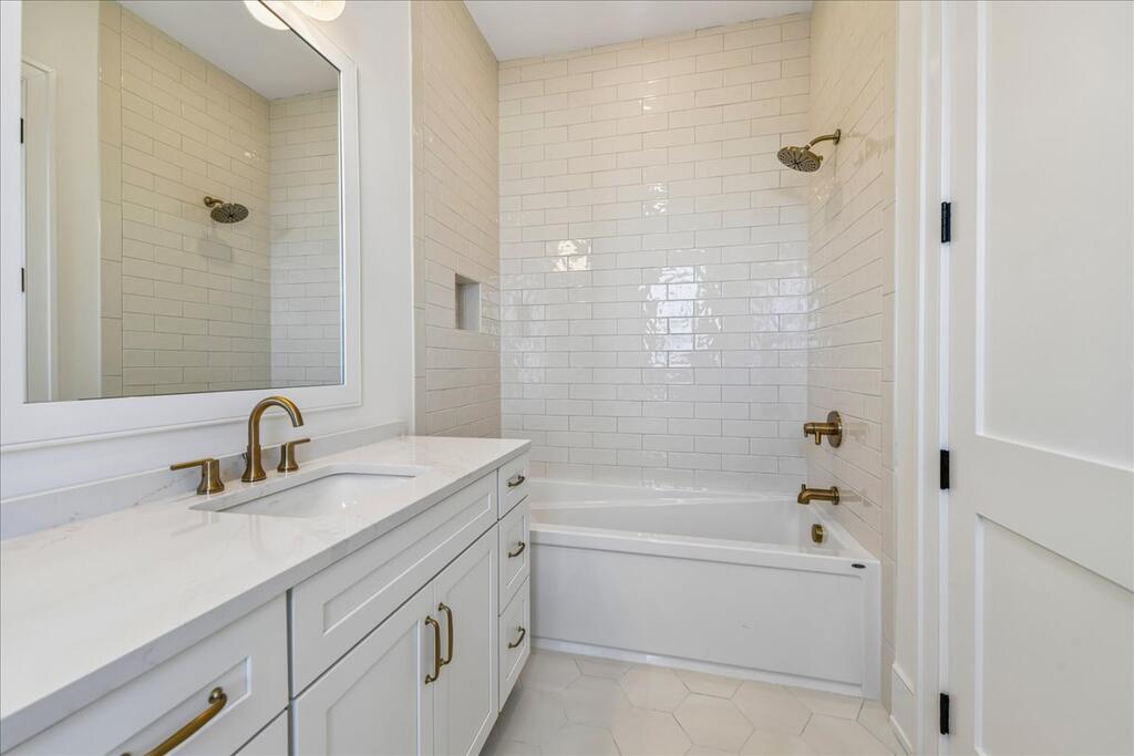 1644 E Gulf Beach Dr, St. George Island 32328