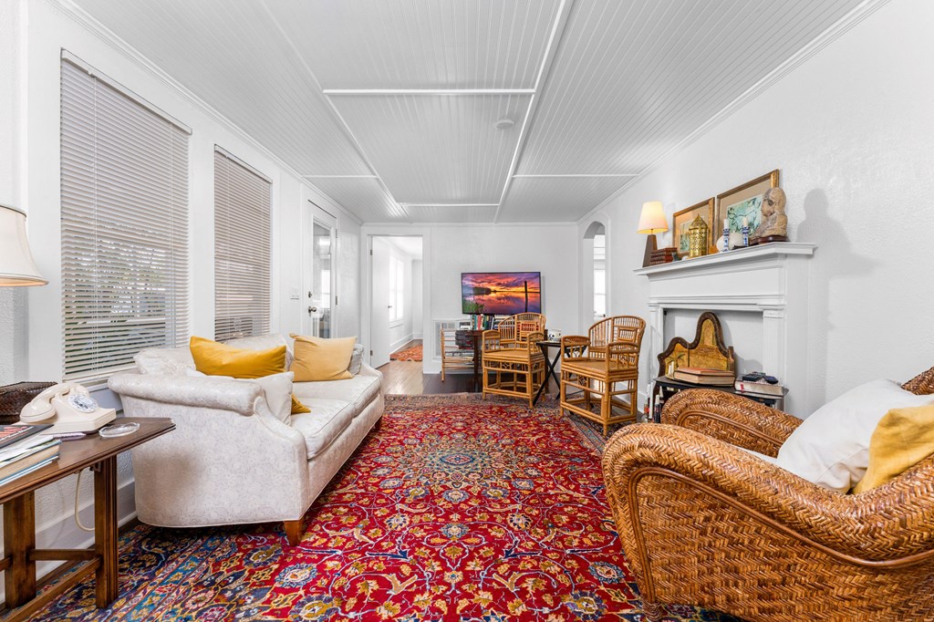 168 21st Ave, 32320