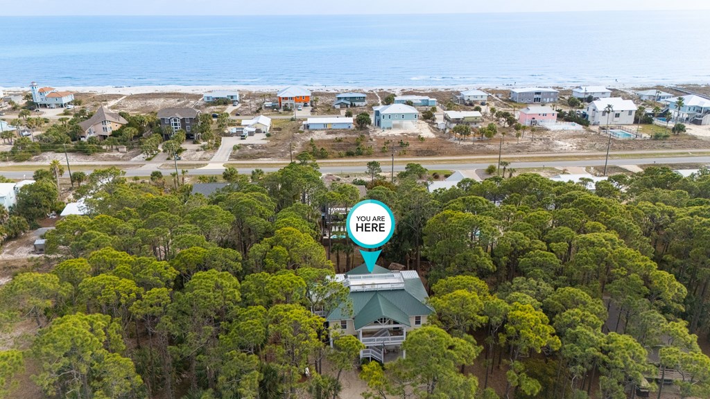 548 E Pine Ave, St. George Island 32328