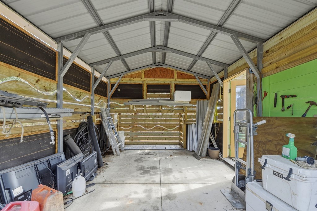 548 E Pine Ave, St. George Island 32328