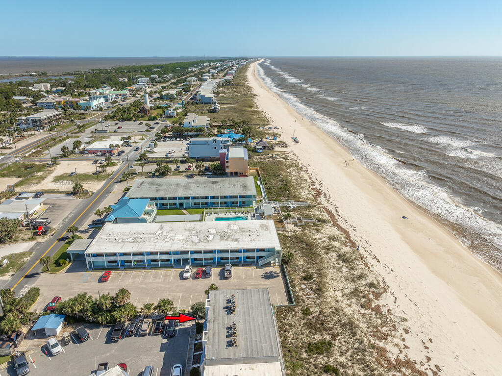 240 W Gorrie Dr # 2, St. George Island 32328 Unit: Villa H 2