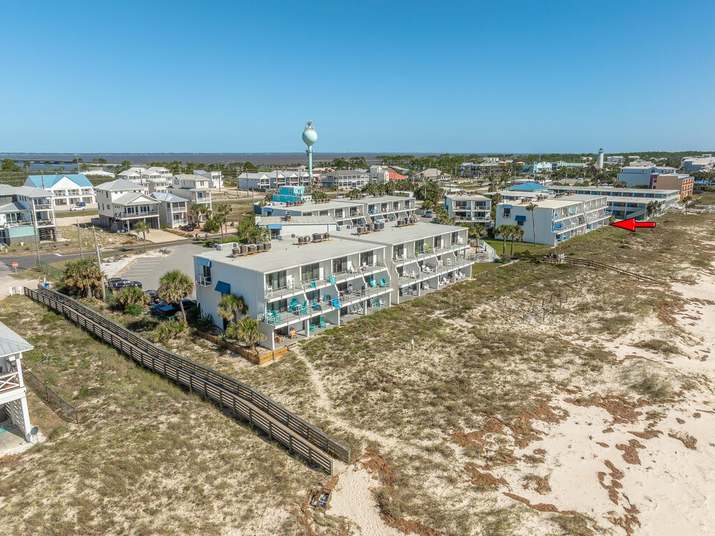 240 W Gorrie Dr # 2, St. George Island 32328 Unit: Villa H 2