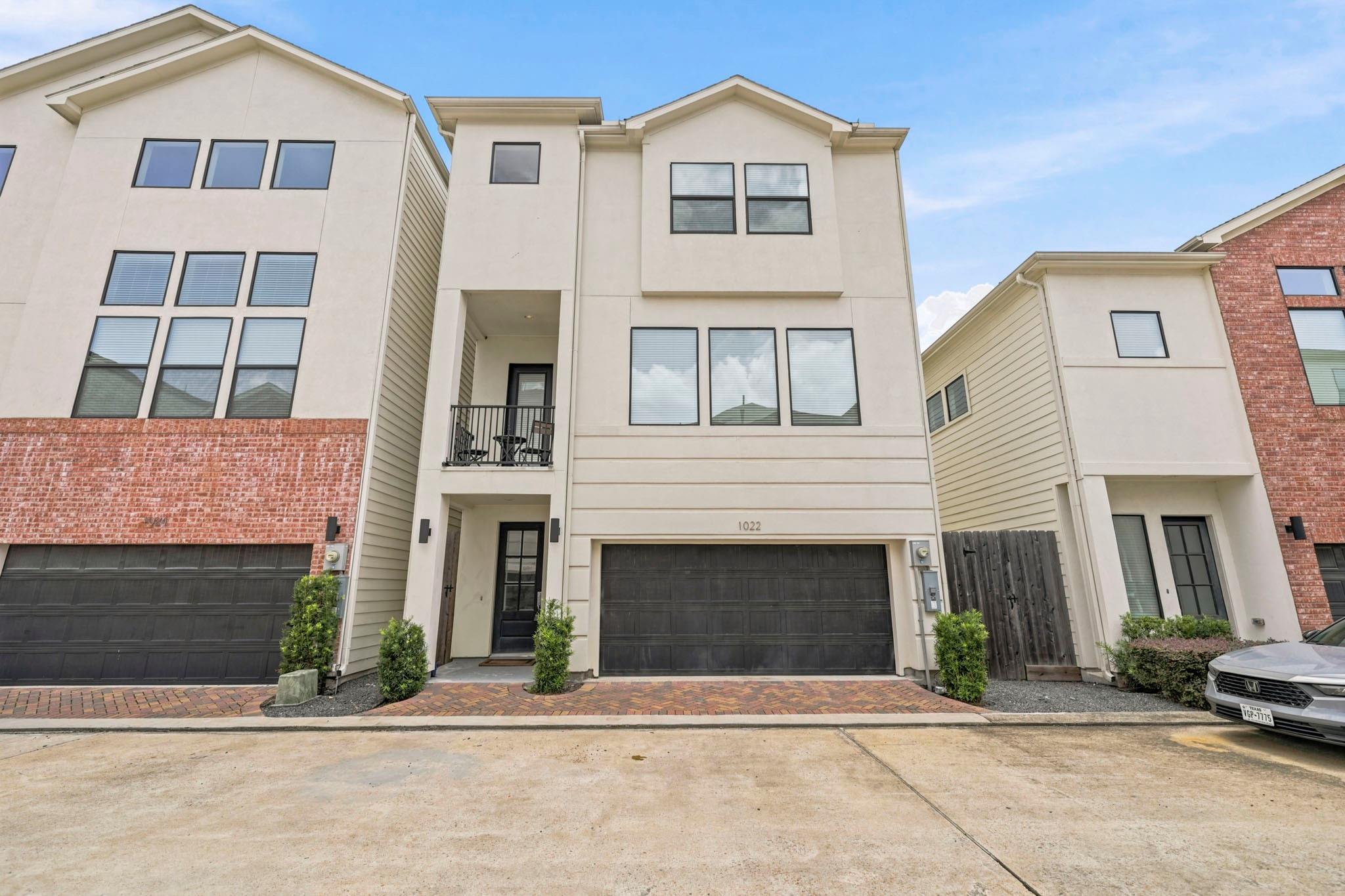 1022 Green Kensington Drive