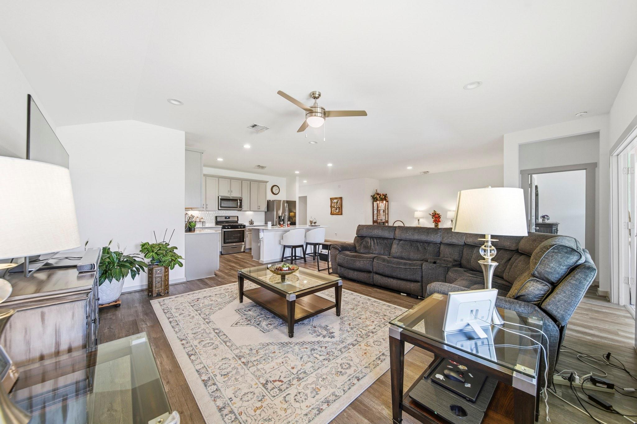 3531 Joshua Grove