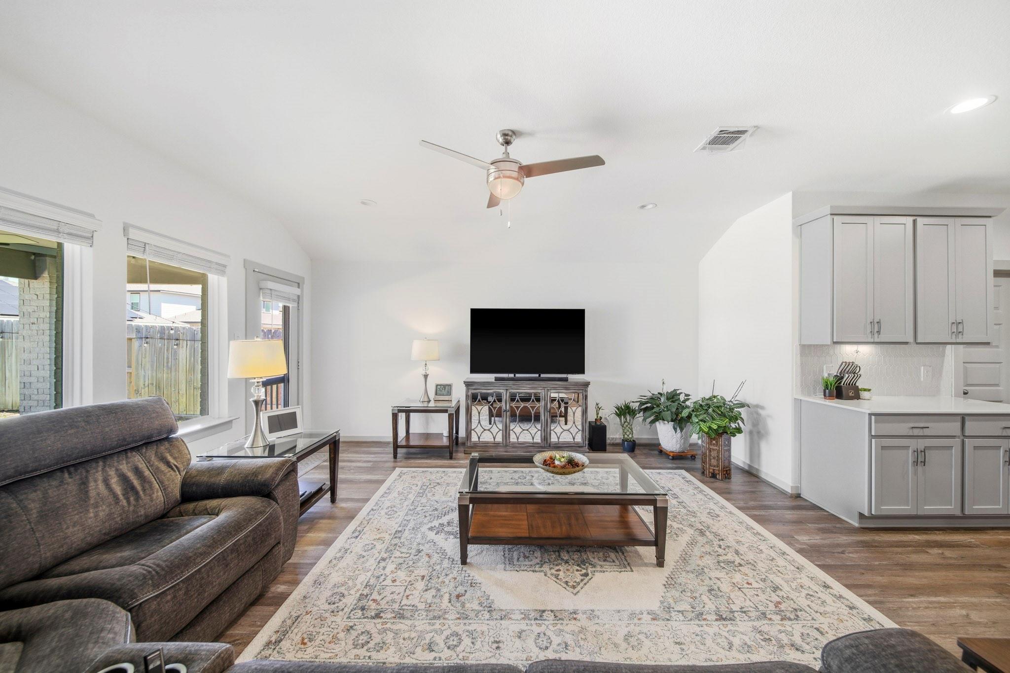 3531 Joshua Grove