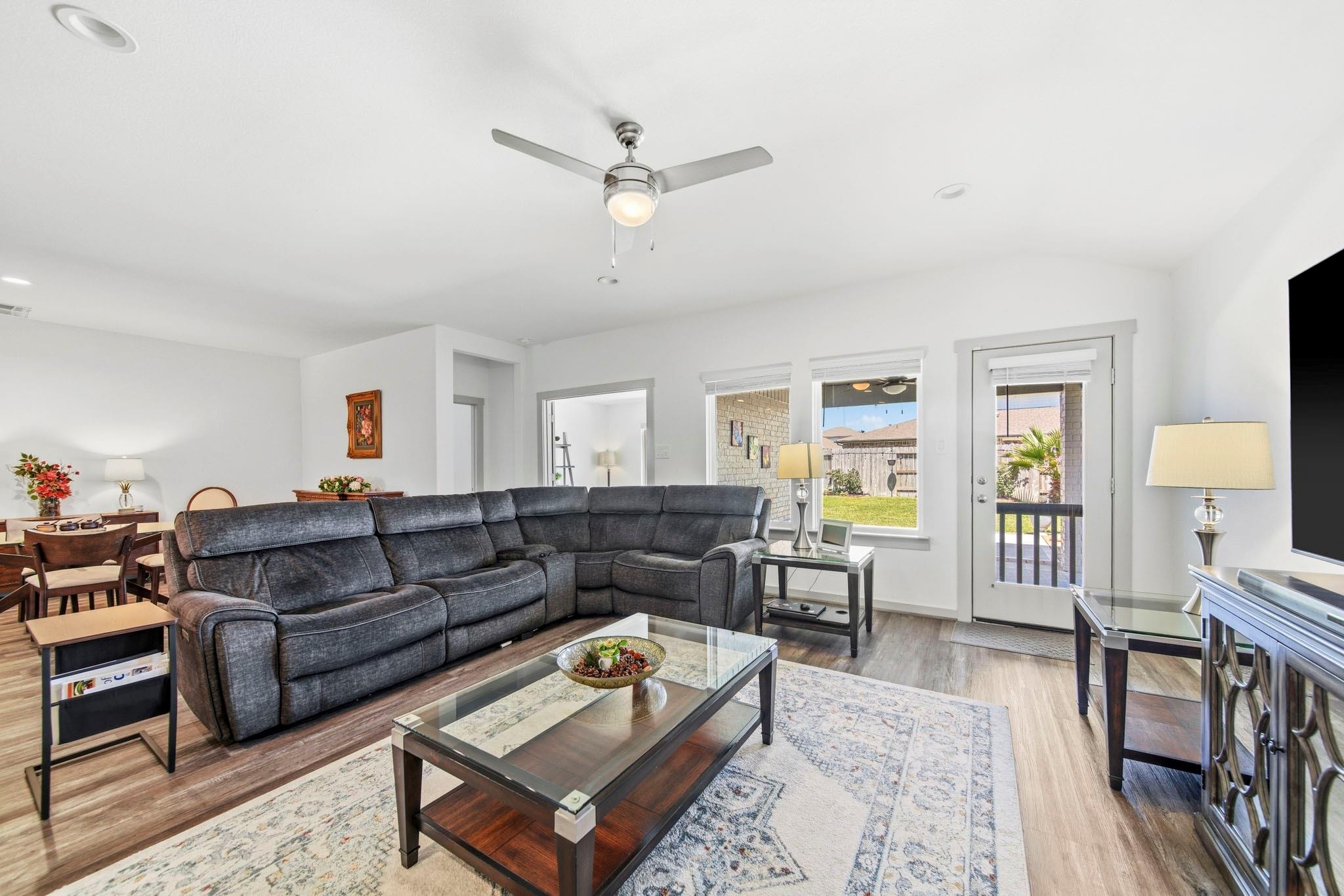 3531 Joshua Grove