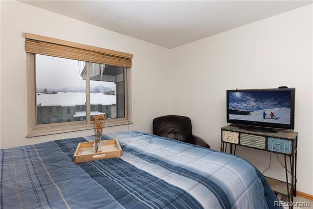 923 Straight Creek Drive Unit: 305