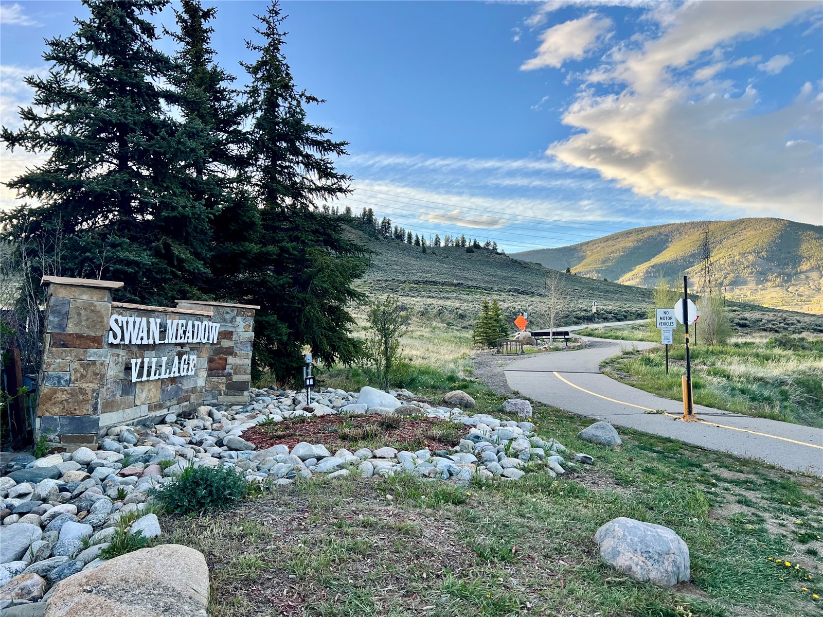 167 Pikes Peak PLACE