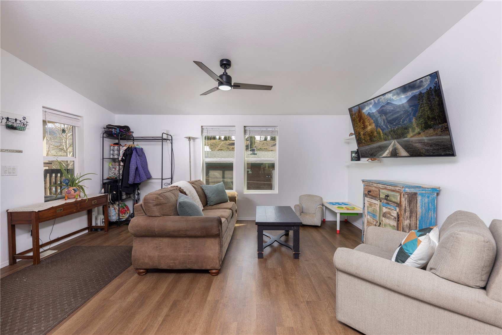 167 Pikes Peak PLACE