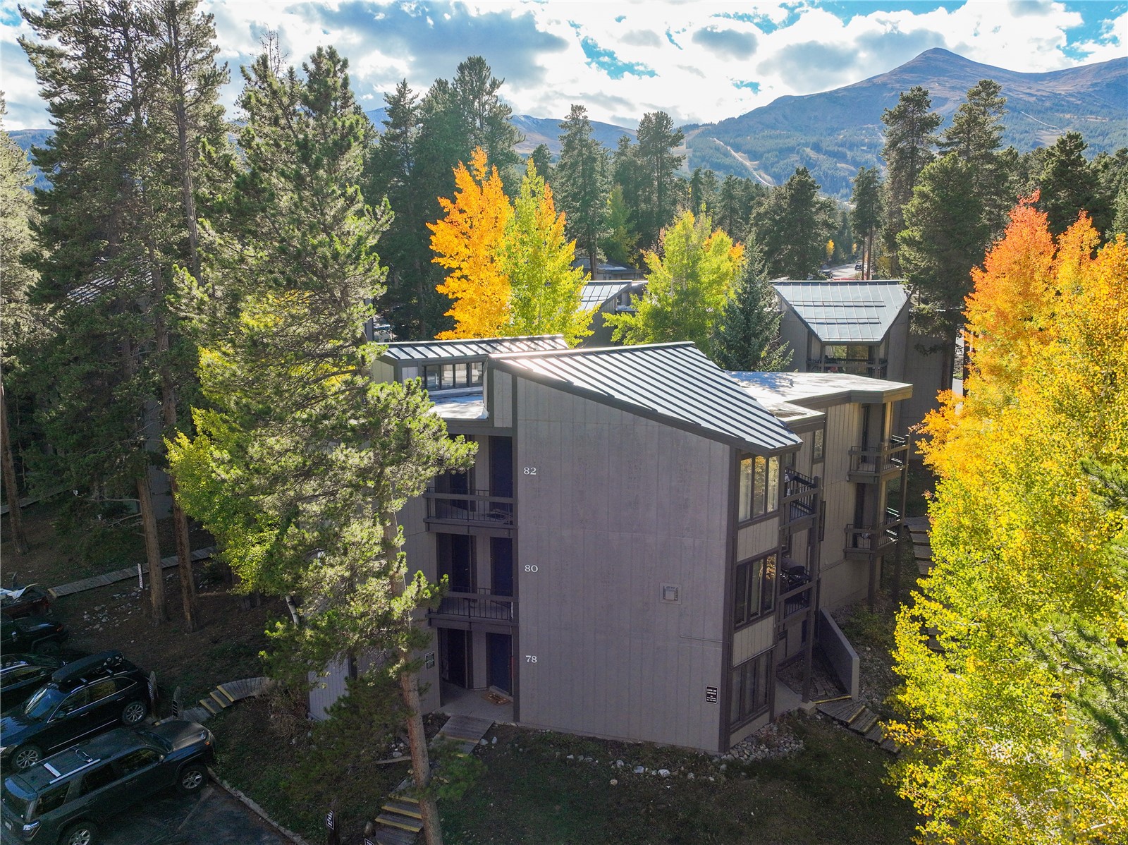 1115 Ski Hill ROAD 81