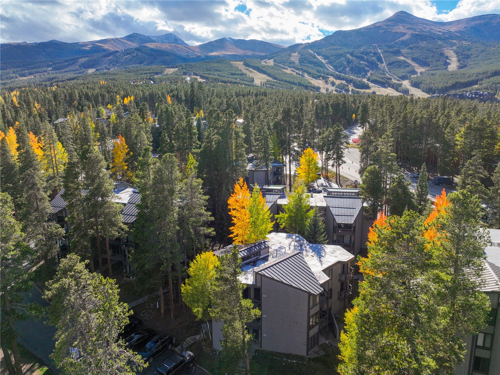 1115 Ski Hill ROAD 81