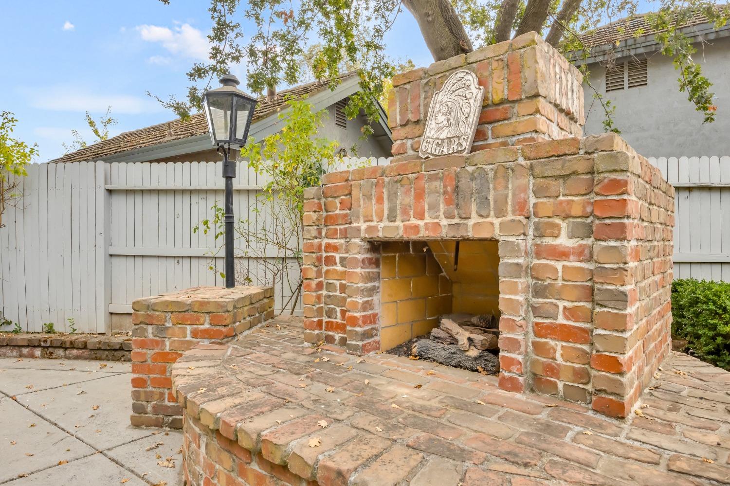 11587 Crystal Lake Court