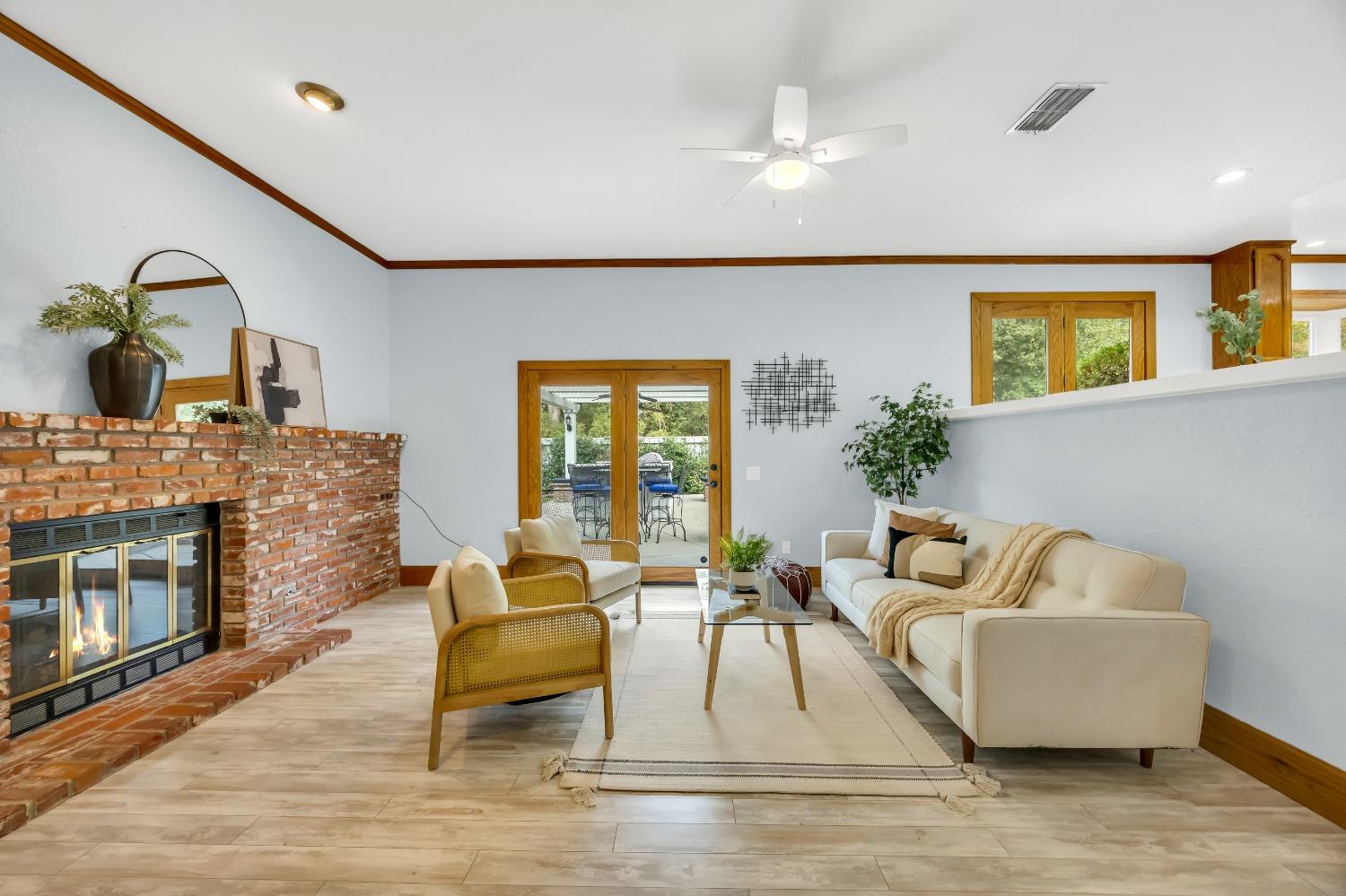 11587 Crystal Lake Court