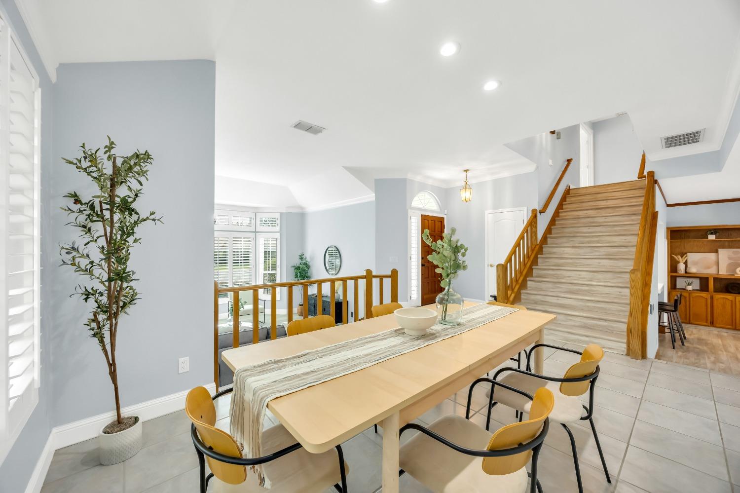 11587 Crystal Lake Court