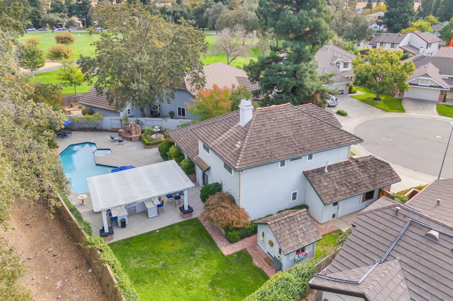 11587 Crystal Lake Court