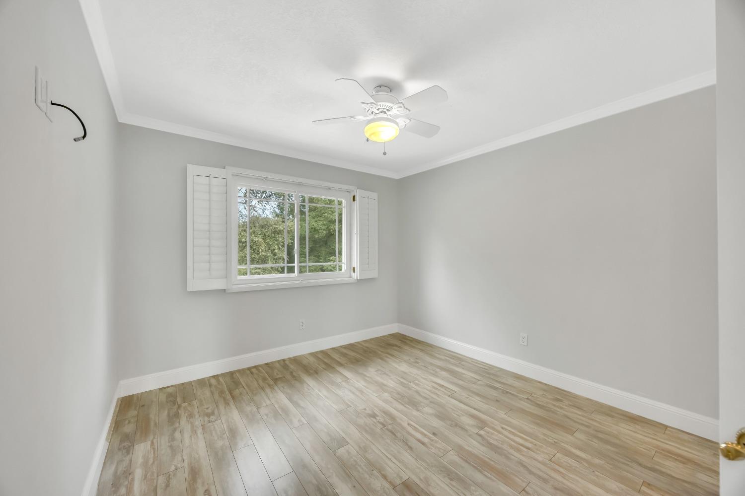11587 Crystal Lake Court