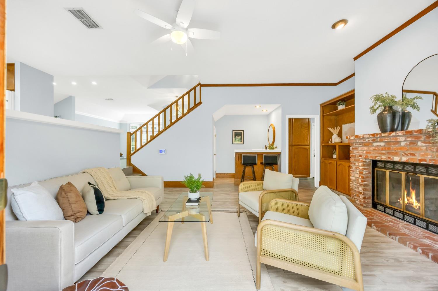 11587 Crystal Lake Court