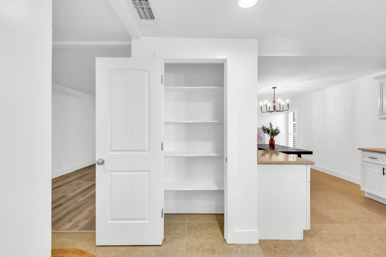 6821 Lonicera Drive
