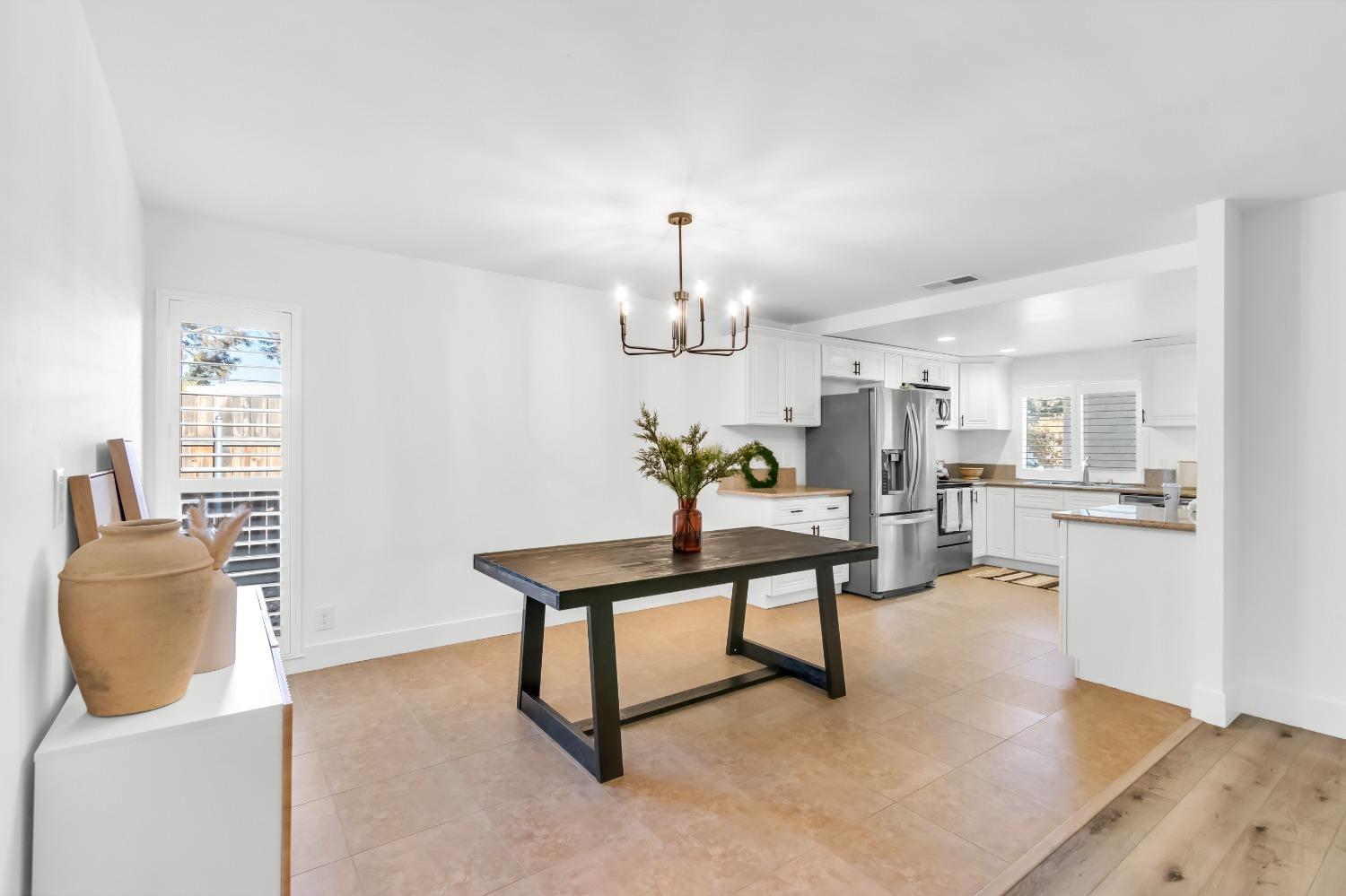 6821 Lonicera Drive