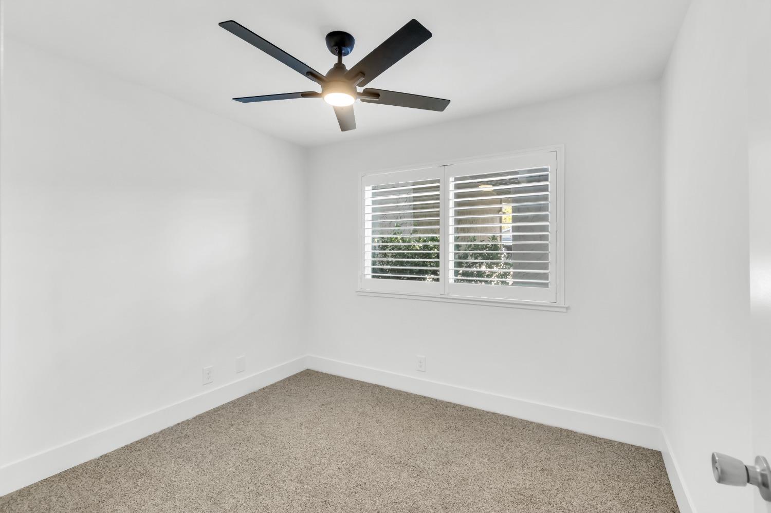 6821 Lonicera Drive