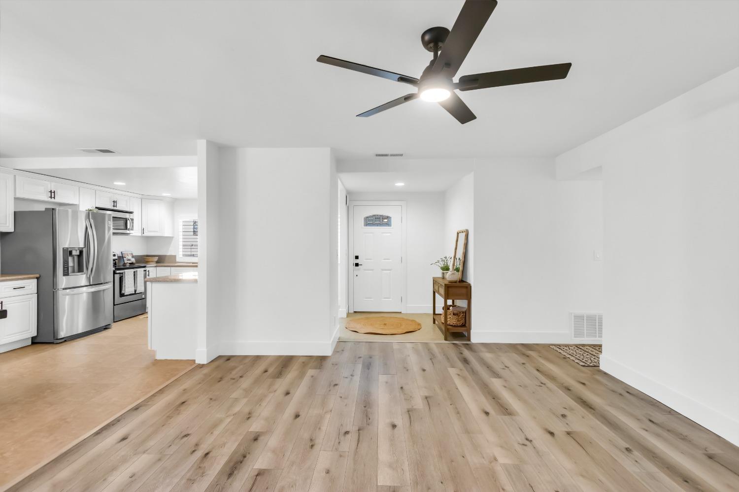 6821 Lonicera Drive