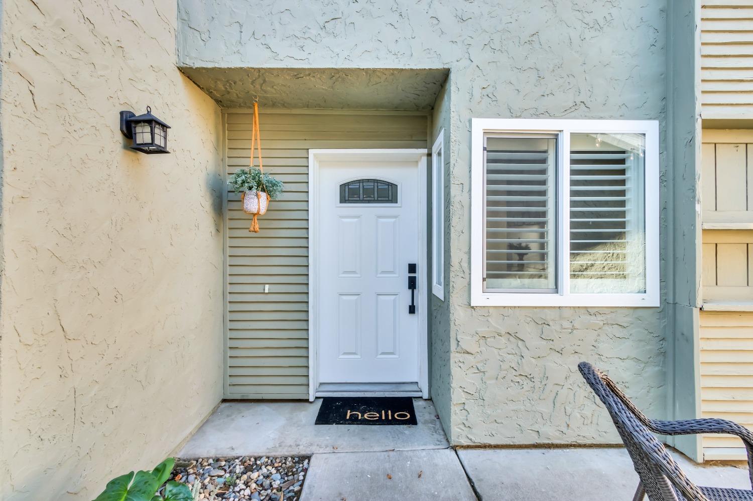 6821 Lonicera Drive