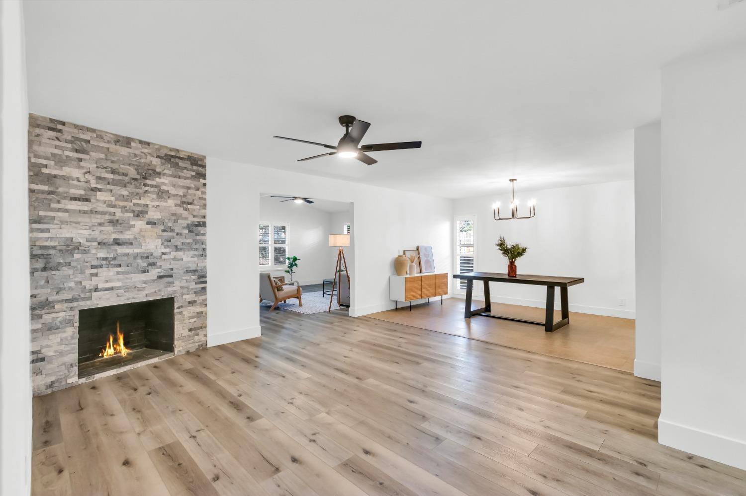 6821 Lonicera Drive