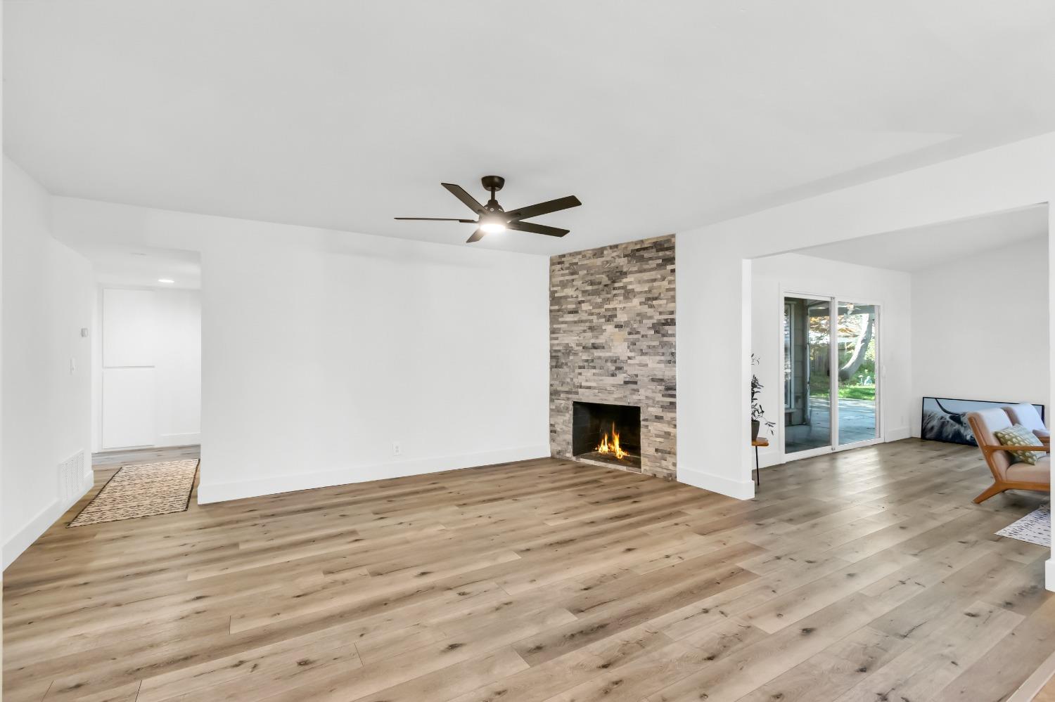 6821 Lonicera Drive