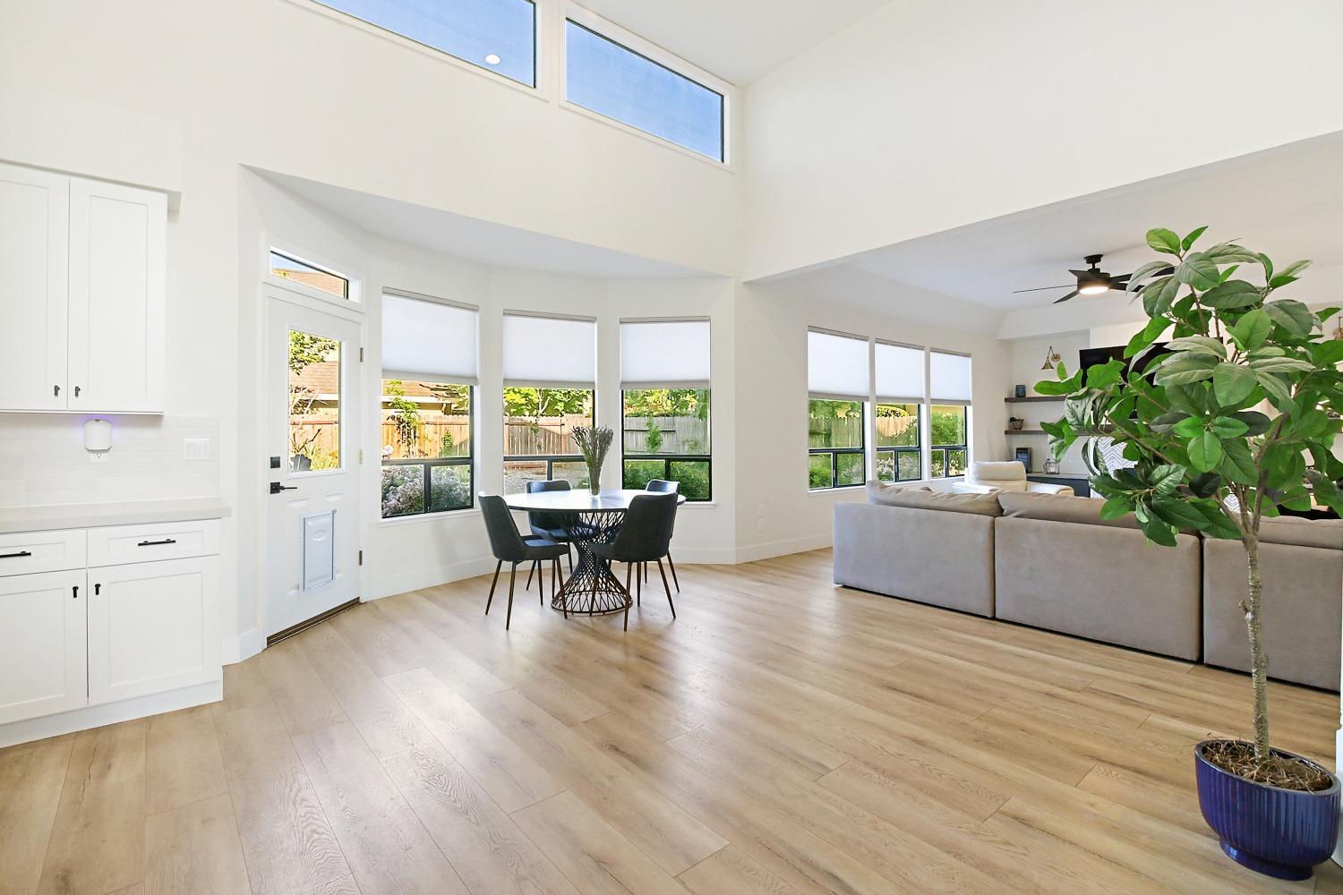 2121 Campton Circle