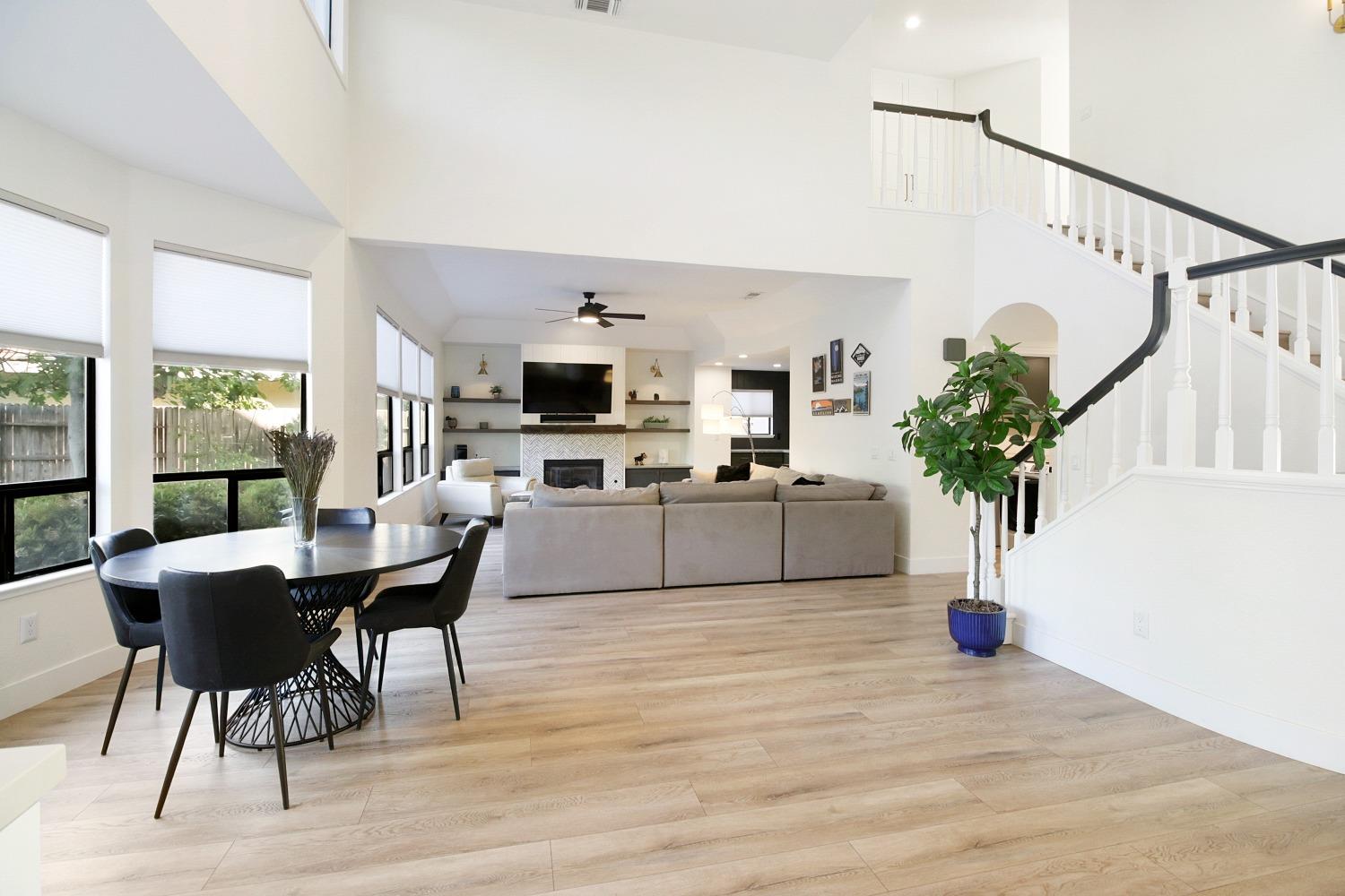 2121 Campton Circle