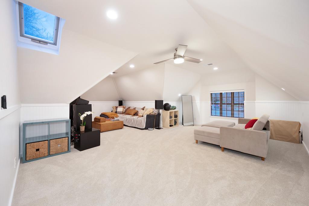 171 Water View Way