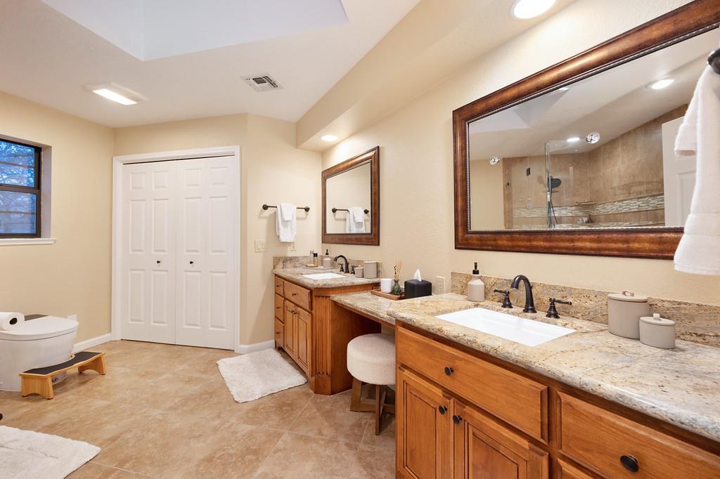 171 Water View Way