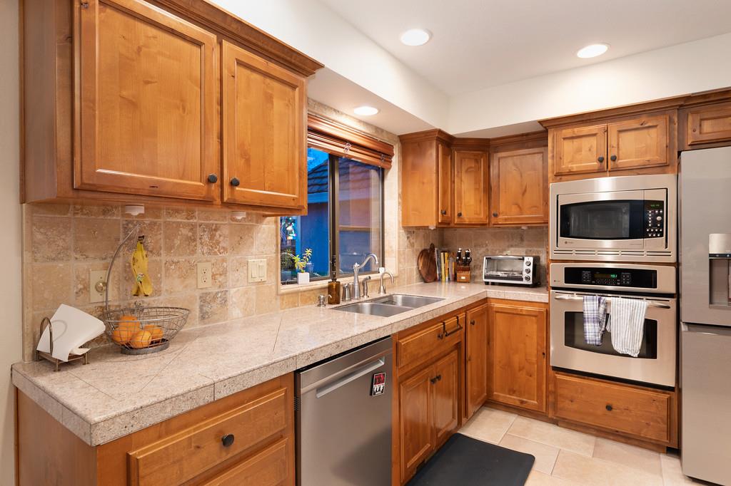 171 Water View Way