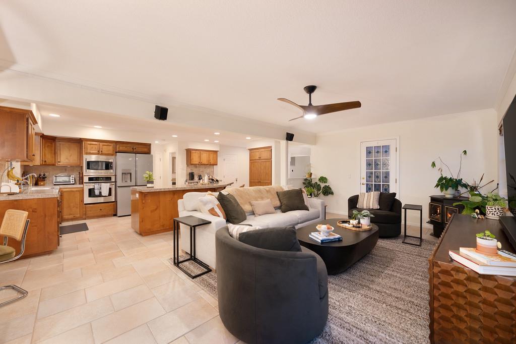 171 Water View Way