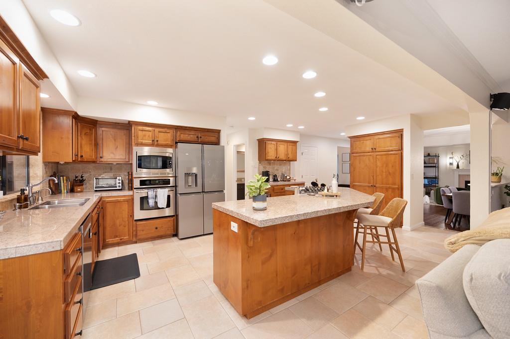 171 Water View Way
