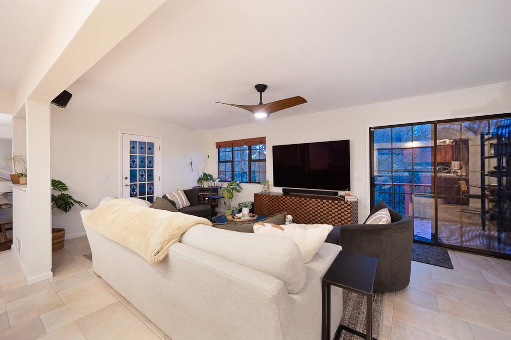 171 Water View Way