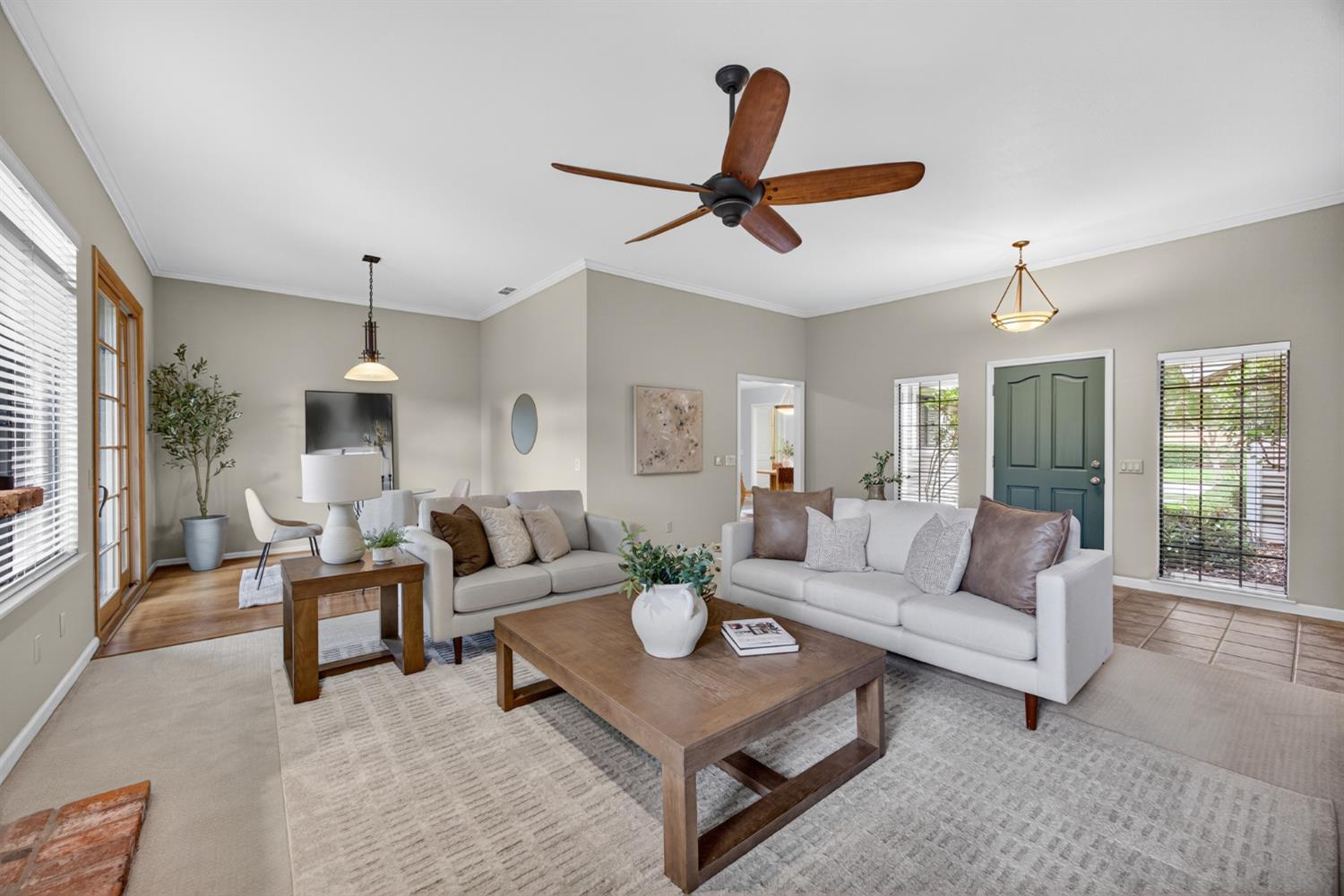 2206 Fort Point Drive