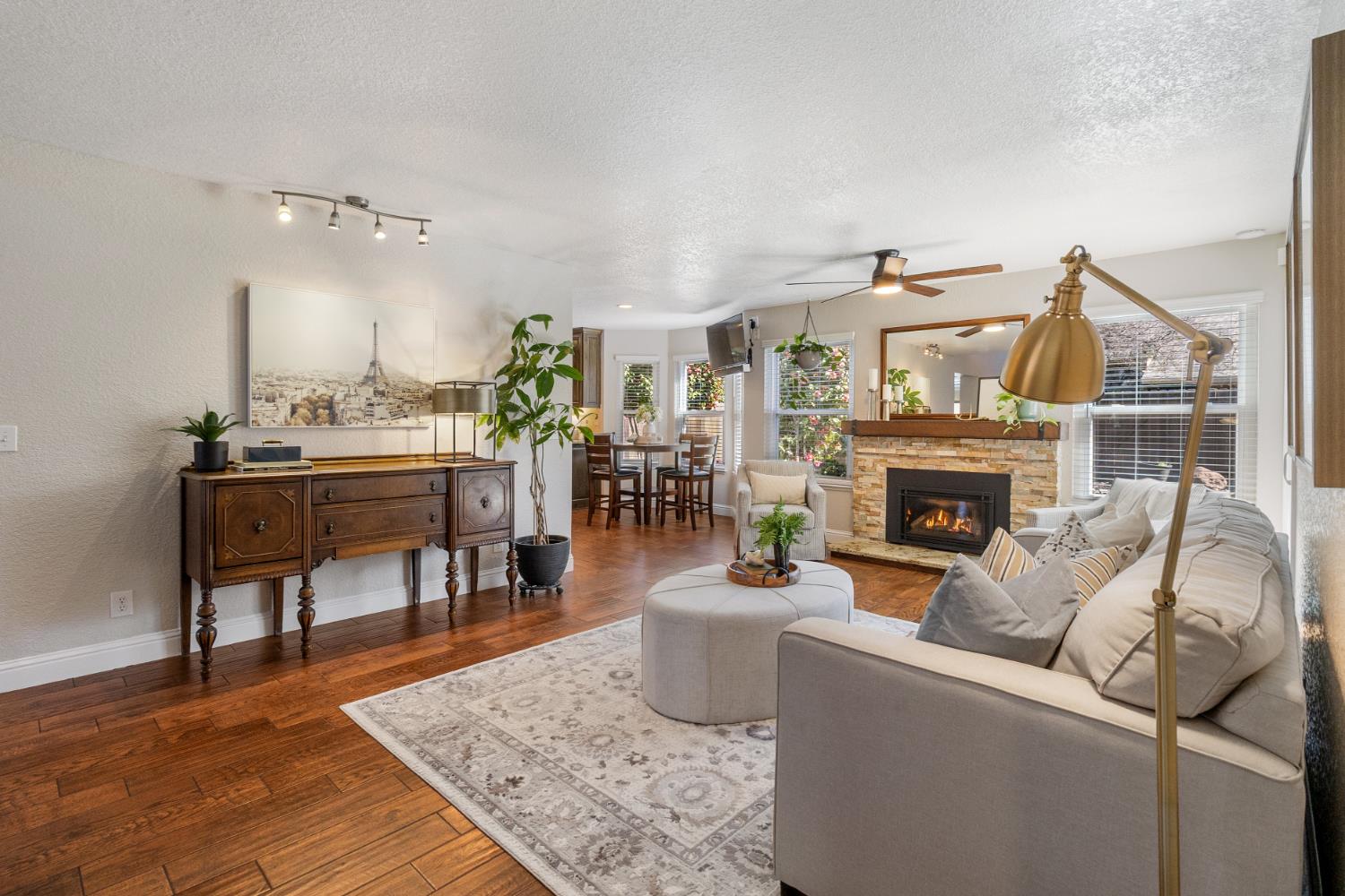 112 Hazelmere Drive
