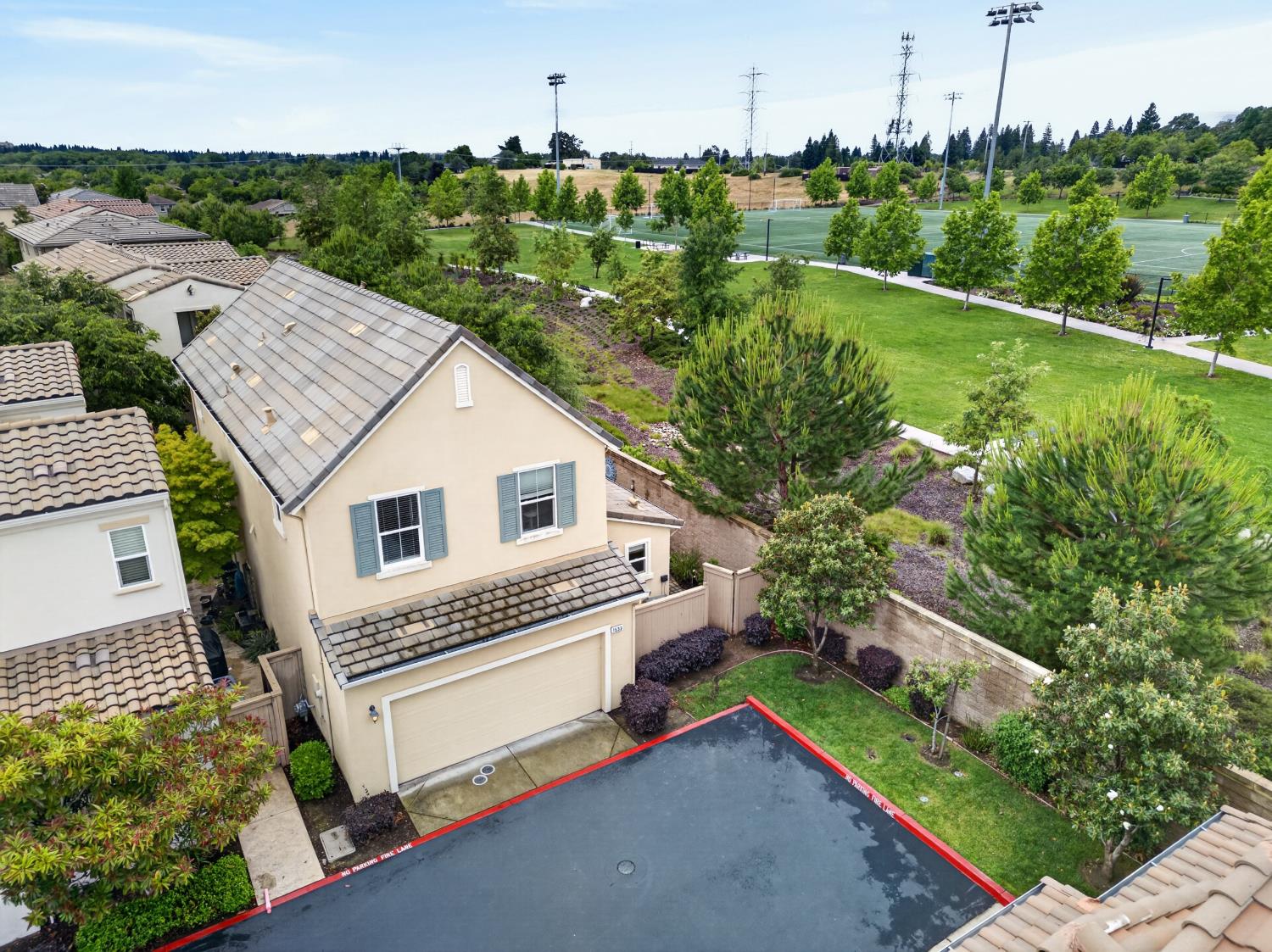 1533 Bonanza Lane