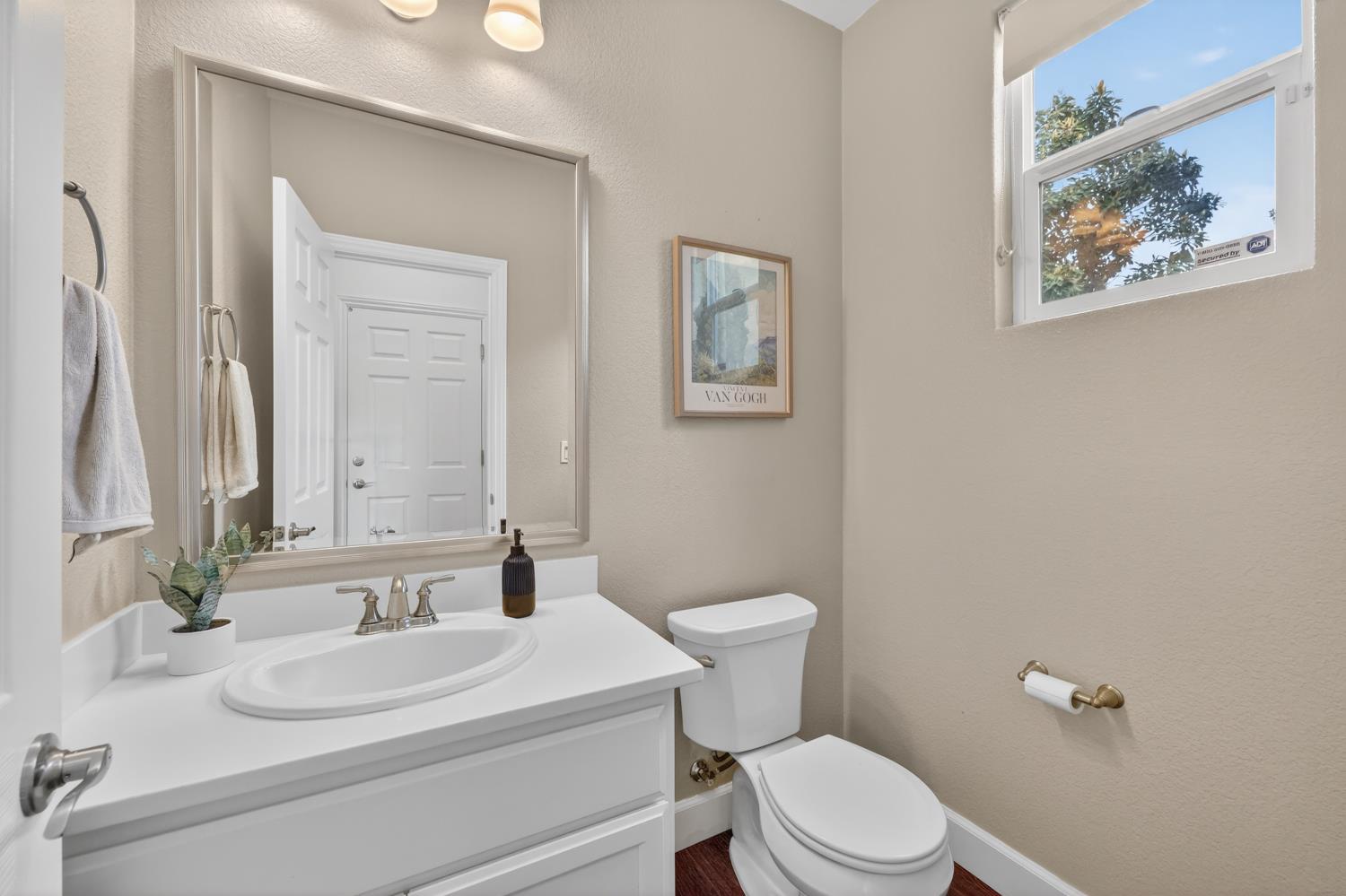 1533 Bonanza Lane