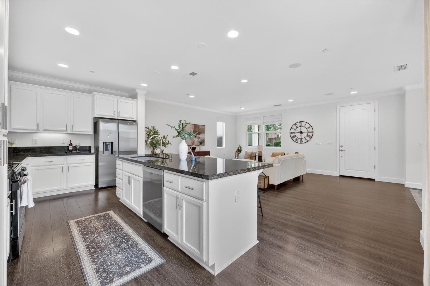 1533 Bonanza Lane