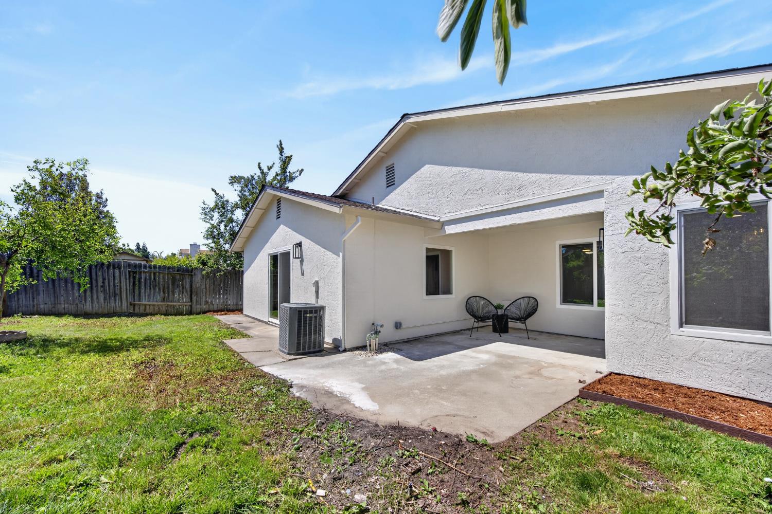8239 Moorhaven Way