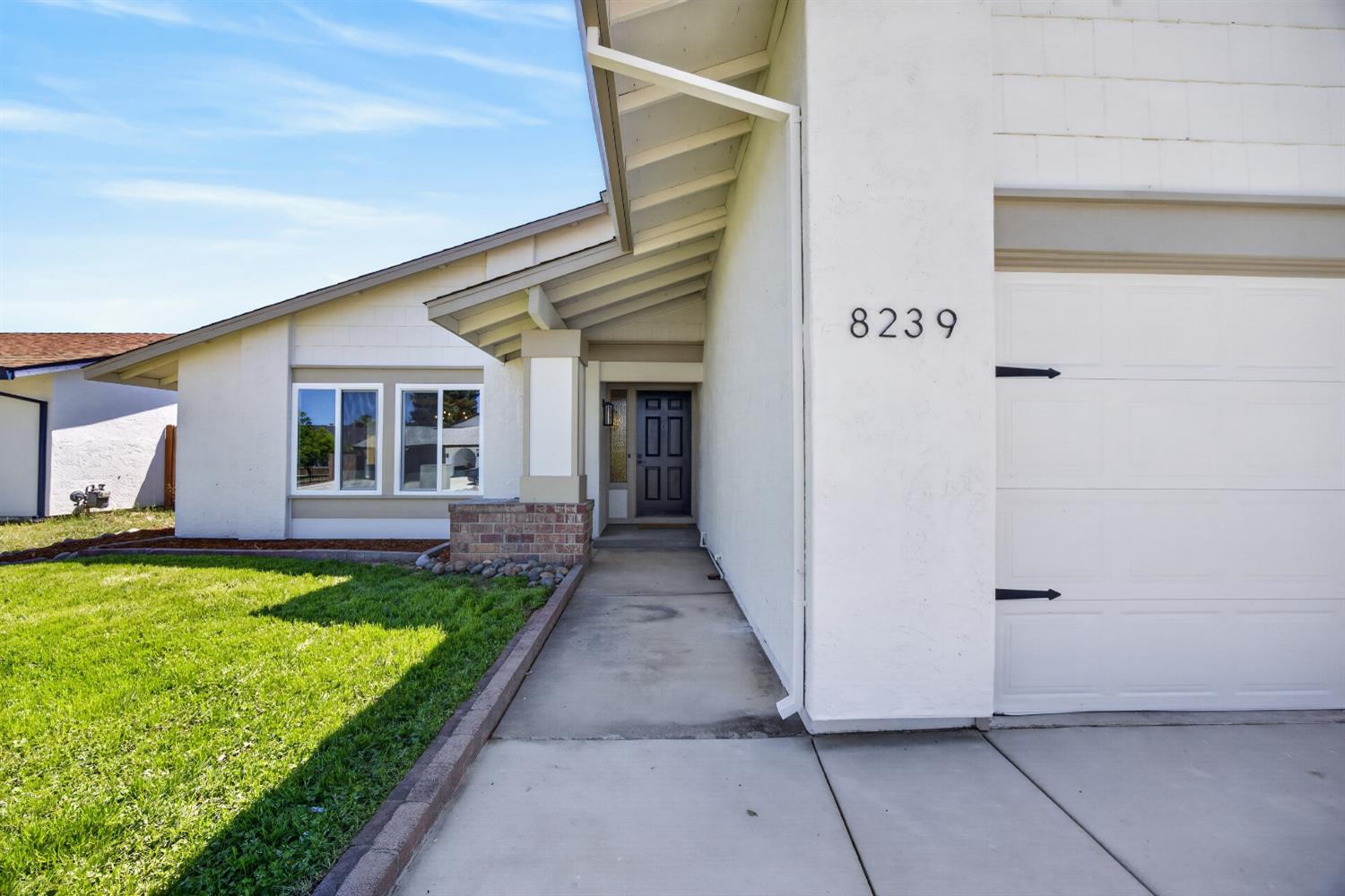 8239 Moorhaven Way