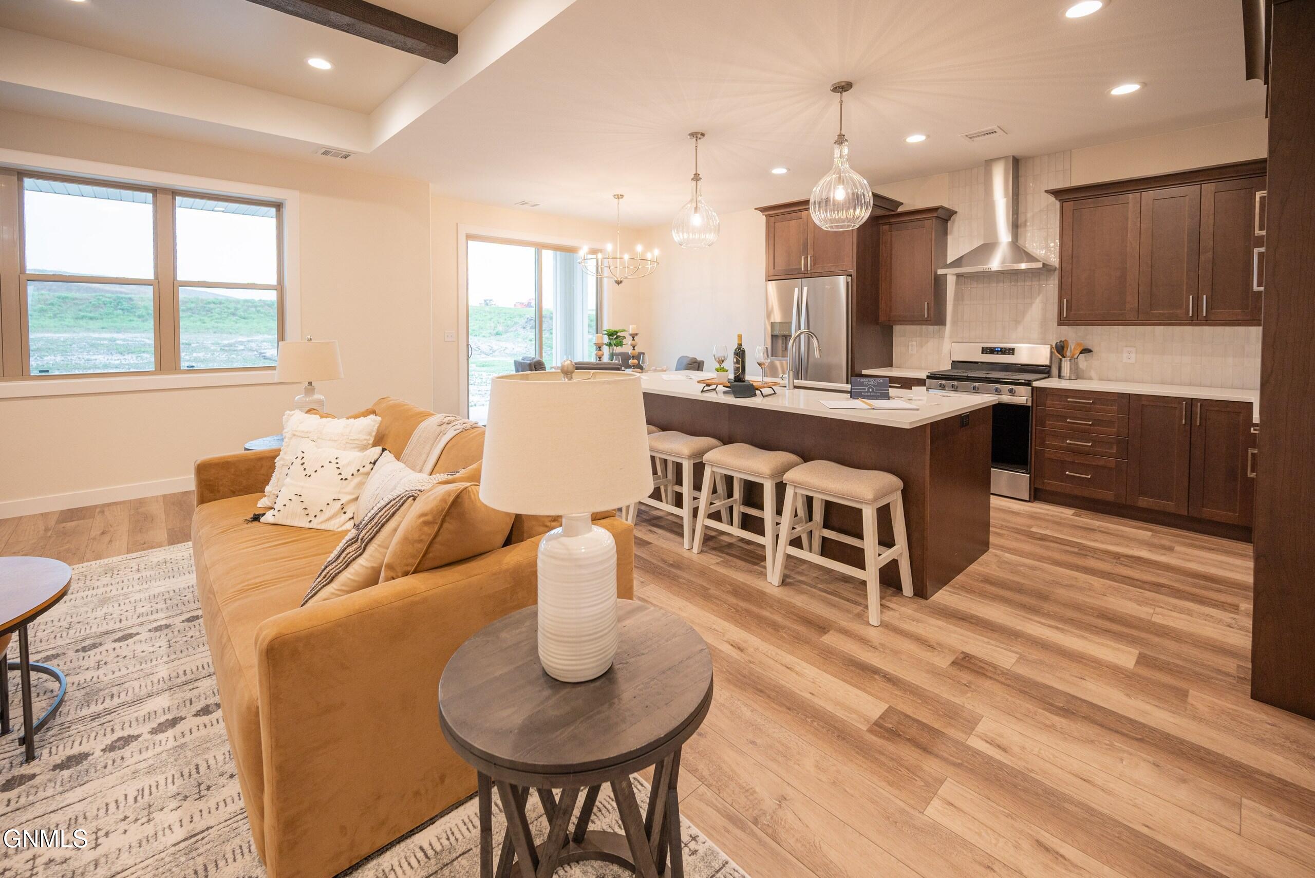 5918 Theodore Lane