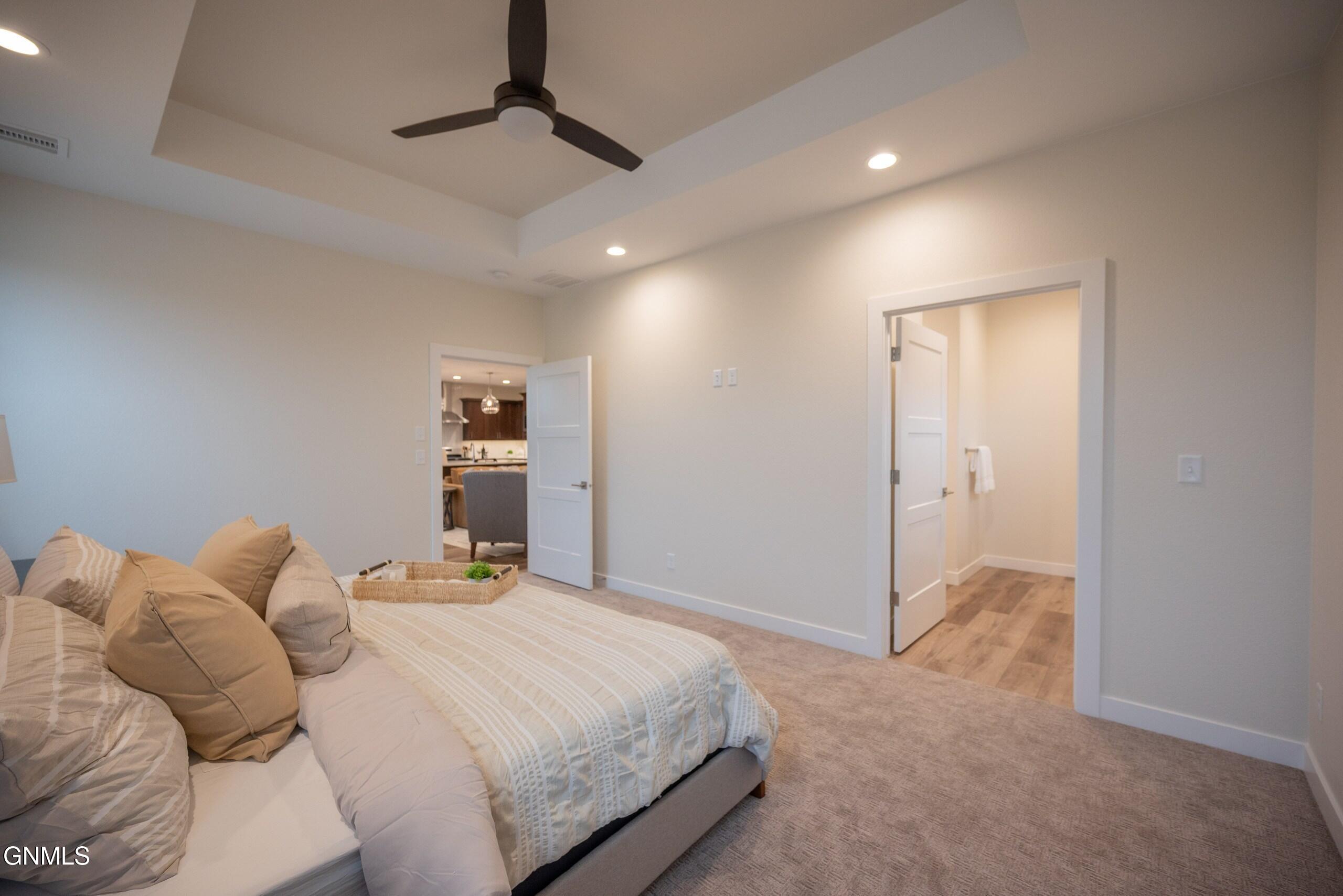 5918 Theodore Lane