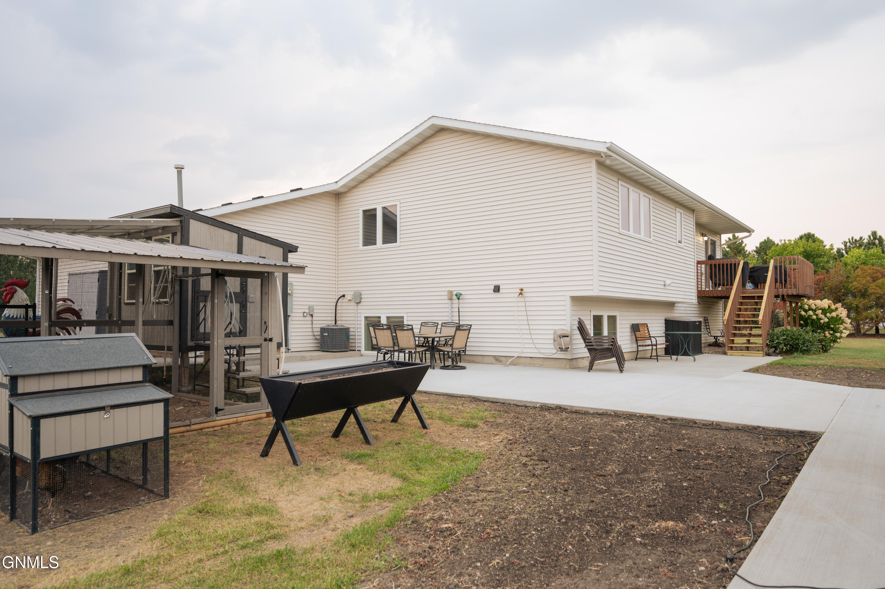 7427 Sandstone Drive