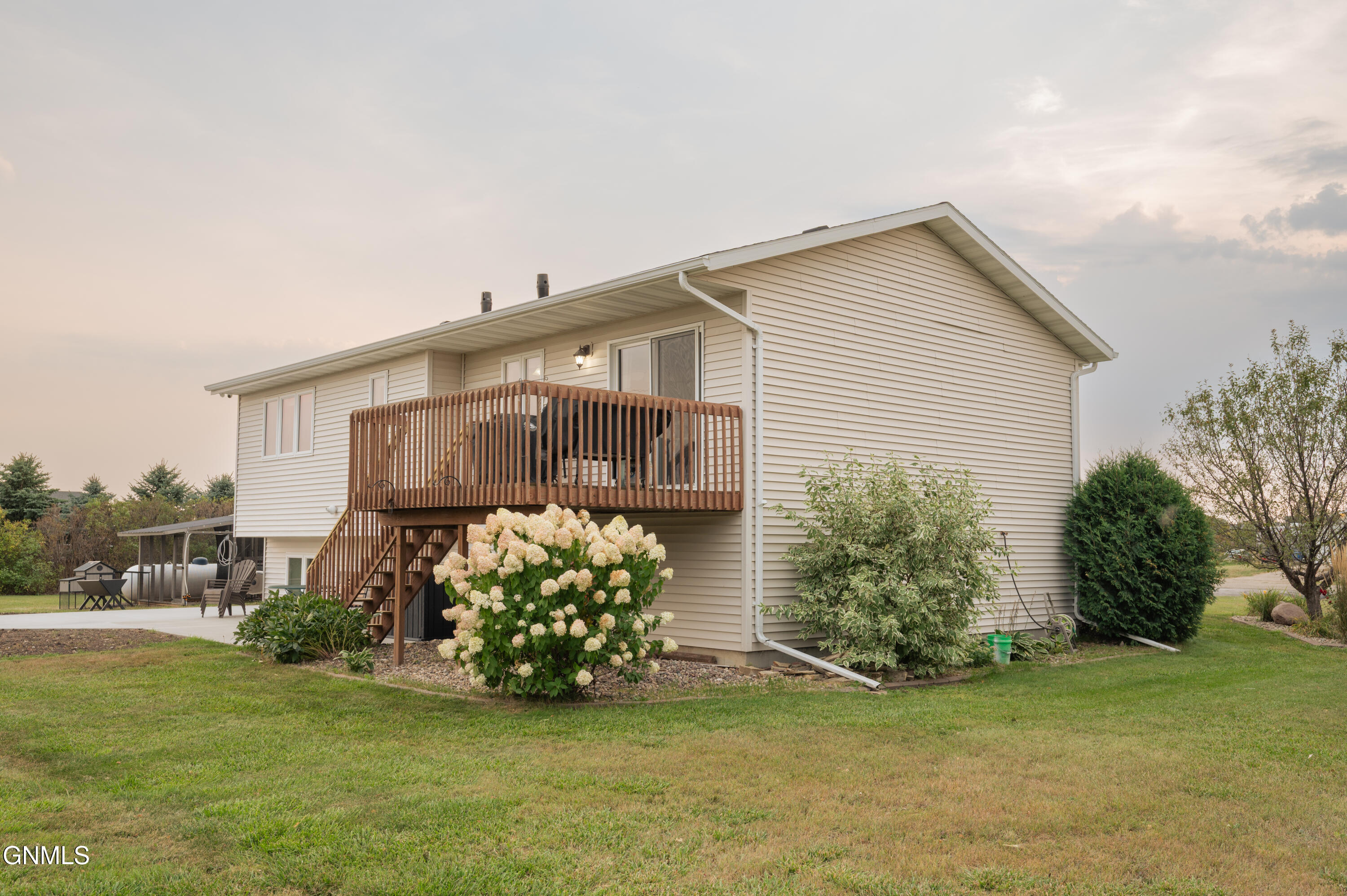 7427 Sandstone Drive