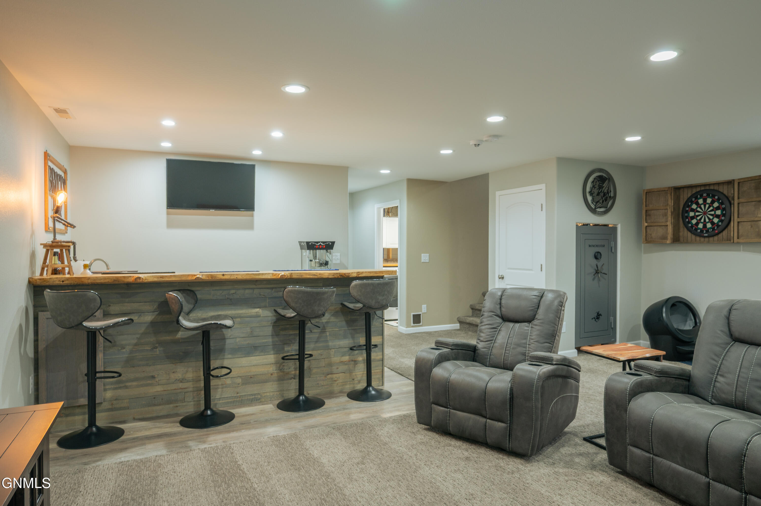 7427 Sandstone Drive