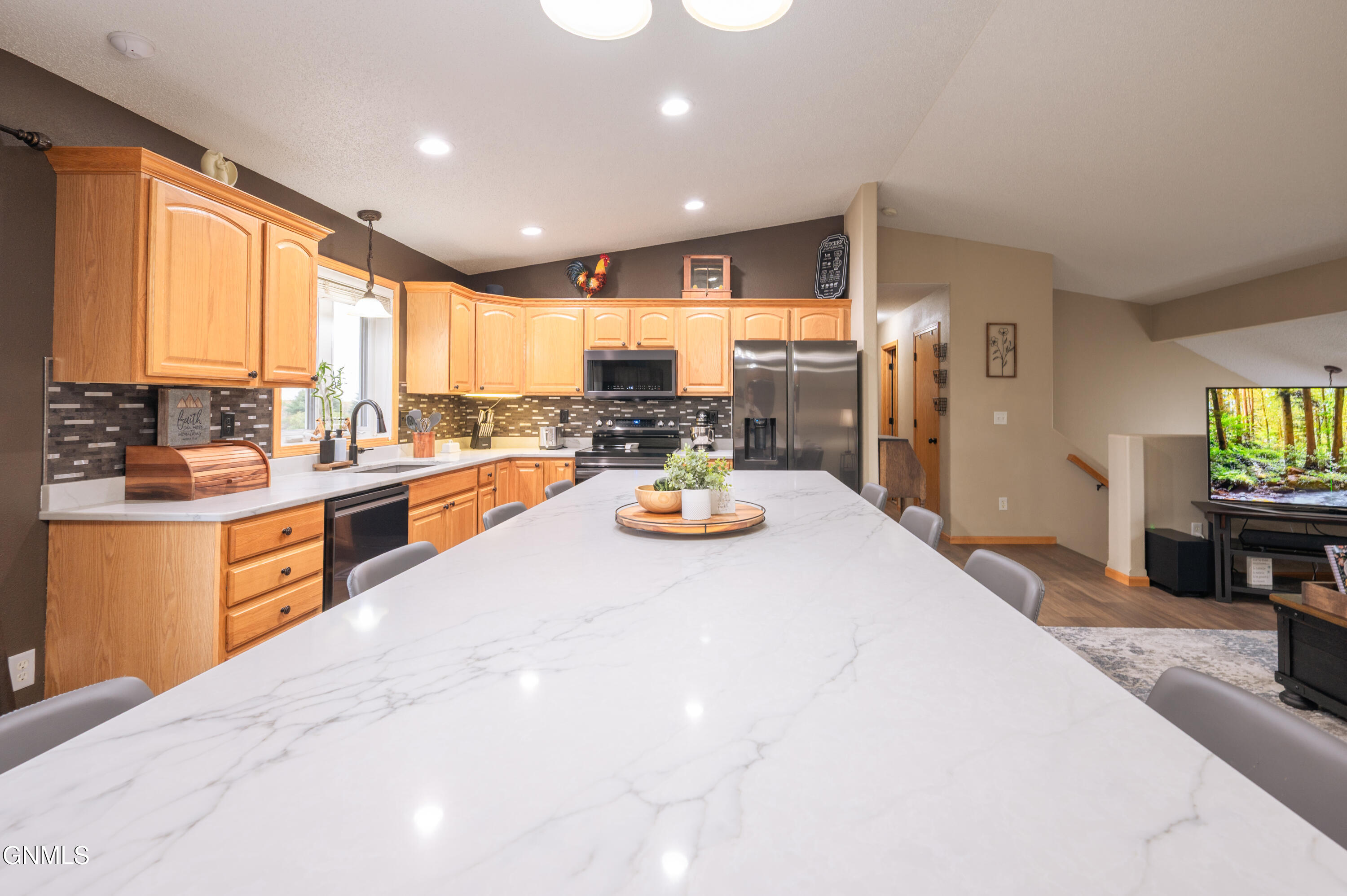 7427 Sandstone Drive